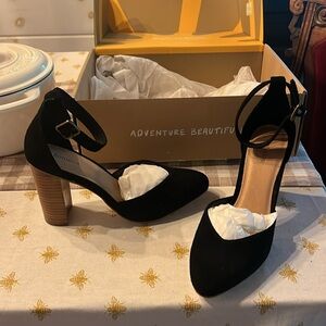 NWT Soludos Collette Heel